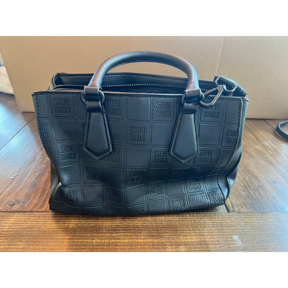 Steve Madden Black Embossed Logo‎ Satchel Crossbody Bag Handbag Webbing Strap